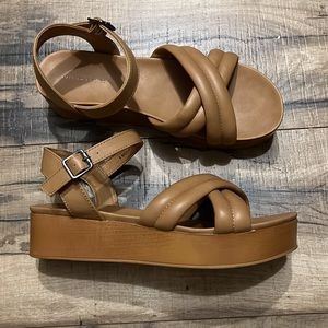 American Eagle platform sandals